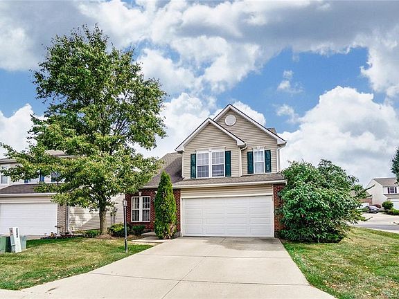 3rd image of 2542 King Arthur Way