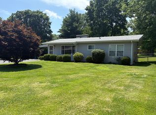41 Grainey Dr, Glen Carbon, IL 62034