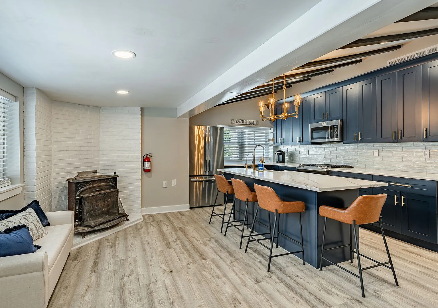 5708 Park Blvd — Photo 4