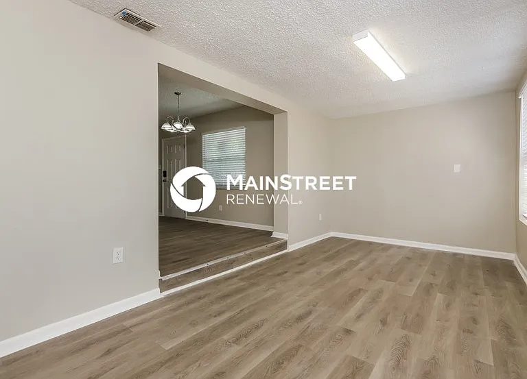 2605 E Ida St — Photo 5