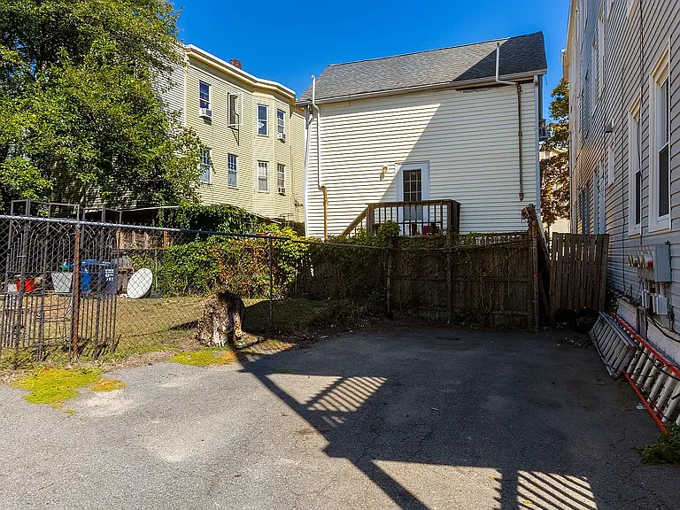 237 Webster Ave #3 — Photo 12