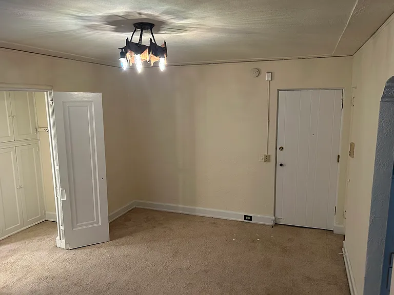 3246 Girard Ave S #102 — Photo 9