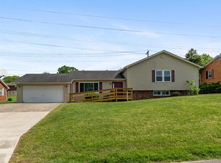 1095 Radford Dr, Russell, KY 41169