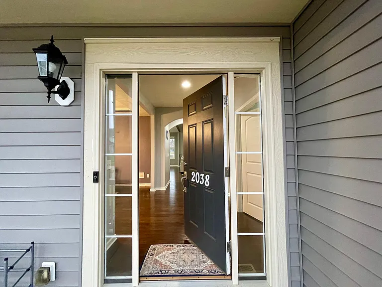 2038 Fieldcrest Ln — Photo 10