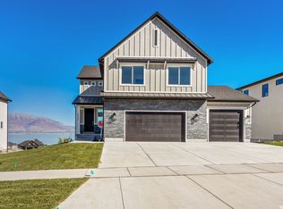 3232 S Red Wolf Dr, Saratoga Springs, UT 84045