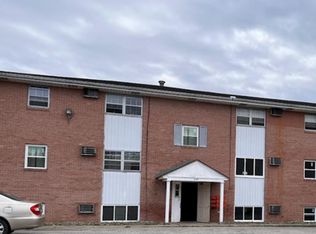 241 Churchill Rd #17, Girard, OH 44420