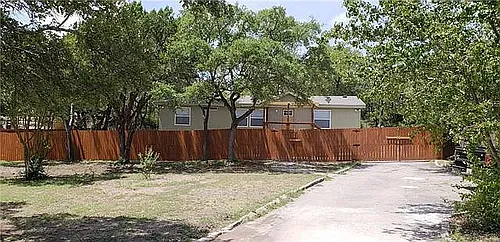 305 S Cougar Ave Photo 1