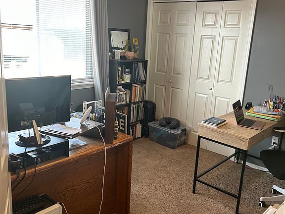 5th image of 7909 S Parway Ln