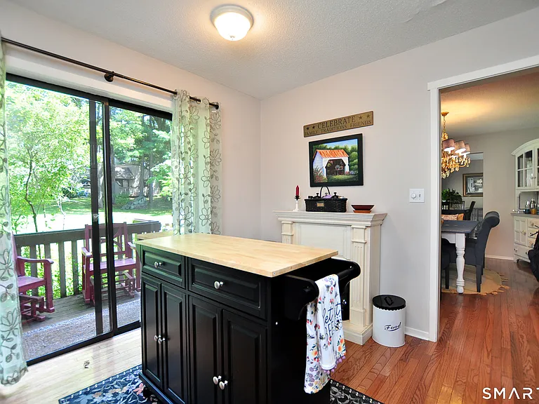 16 Applewood Ln #16 — Photo 13