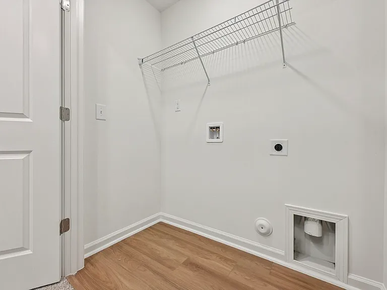 212 Parker Ln — Photo 28