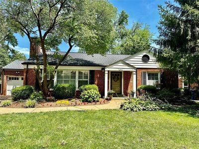 822 Berick Dr, Saint Louis, MO, 63132