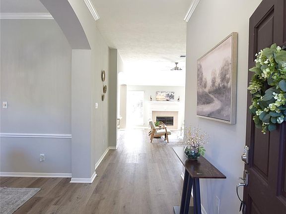 2nd image of 4602 Summer Lakes