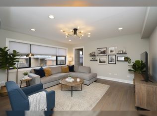 5710 N Hermitage Ave #201, Chicago, IL 60660