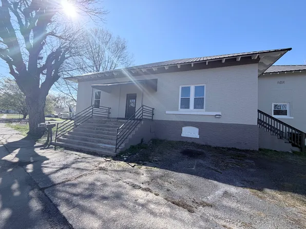 13 Smythe St #A, Belton, SC 29627