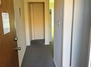 1341 E 60th St, Los Angeles, CA 90001