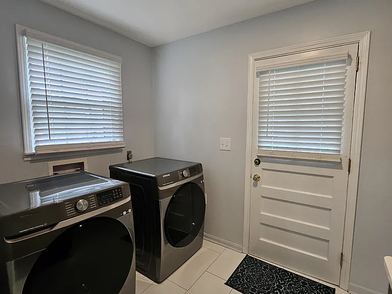 214 Ridgeway Dr — Photo 7