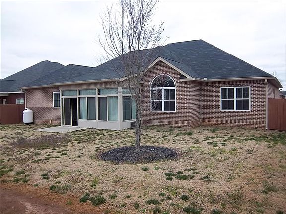 2nd image of 106 Stilesboro Ct