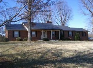 2071 Sigmon Dairy Rd, Newton, NC 28658