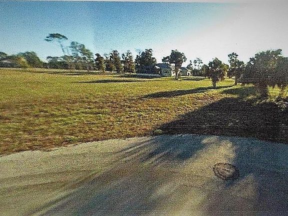 3rd image of 17051 Ginger Ln