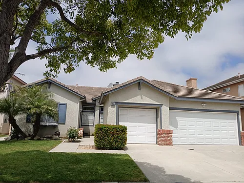 2035 Entrada Dr Photo 1