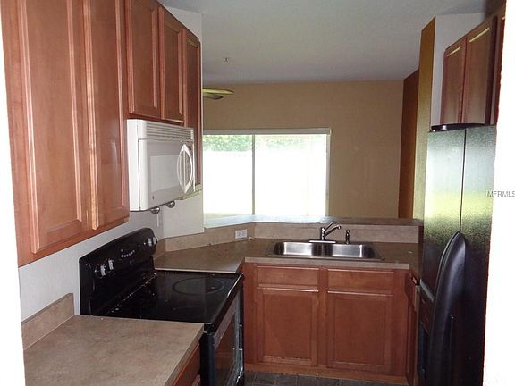 4th image of 13437 Daniels Landing Cir