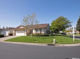 7640 Sunmore Ln, Sacramento, CA