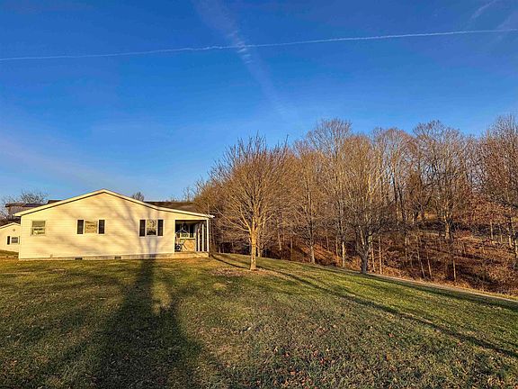 4th image of 3827 Midway Rd