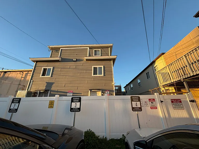 308 E 4th St #308B — Photo 12