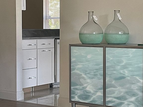 3rd image of 5948 Long Cove Dr