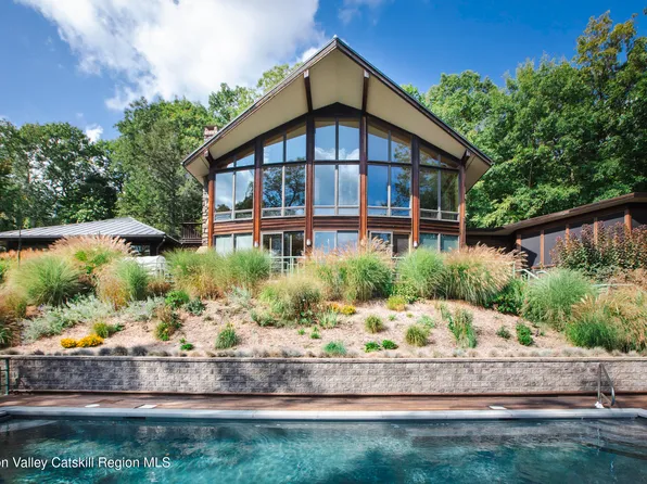 150 Meads Mountain Road, Woodstock, NY 12498