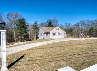 374 River Rd, Uxbridge, MA 01569