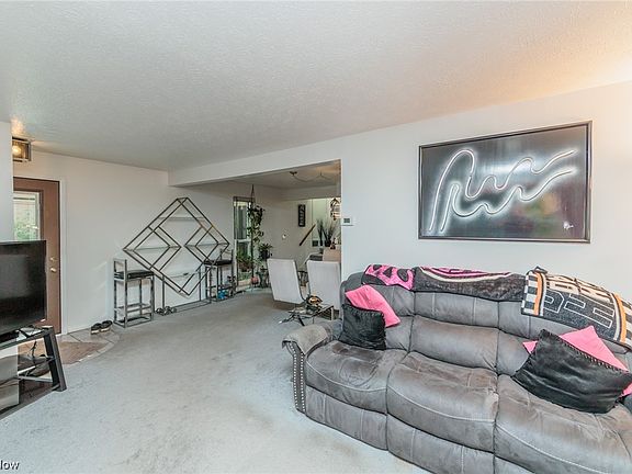 5th image of 33803 Electric Blvd APT D16