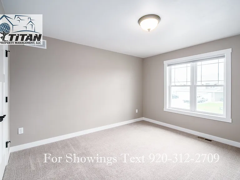 1087 Faith Ct #1 — Photo 10