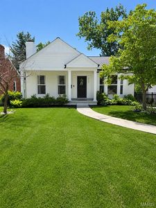 952 Chelsea Ave, Saint Louis, MO, 63122