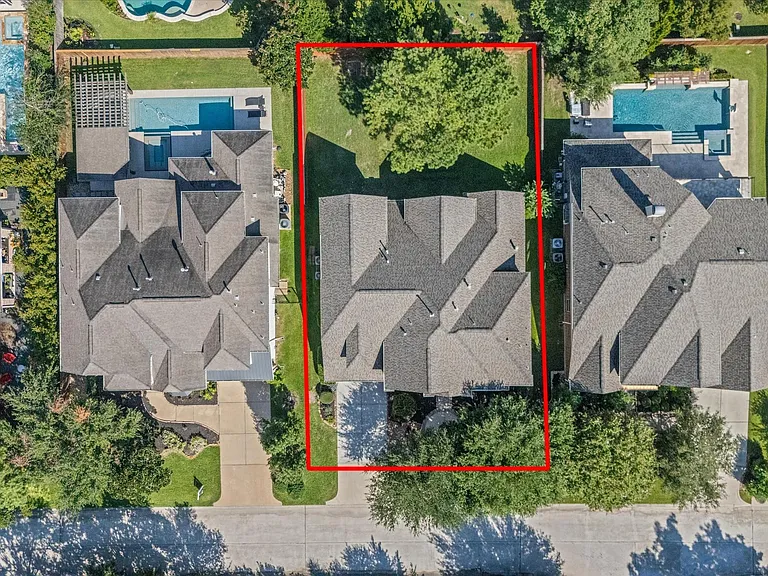 7 N Beech Springs Cir — Photo 43
