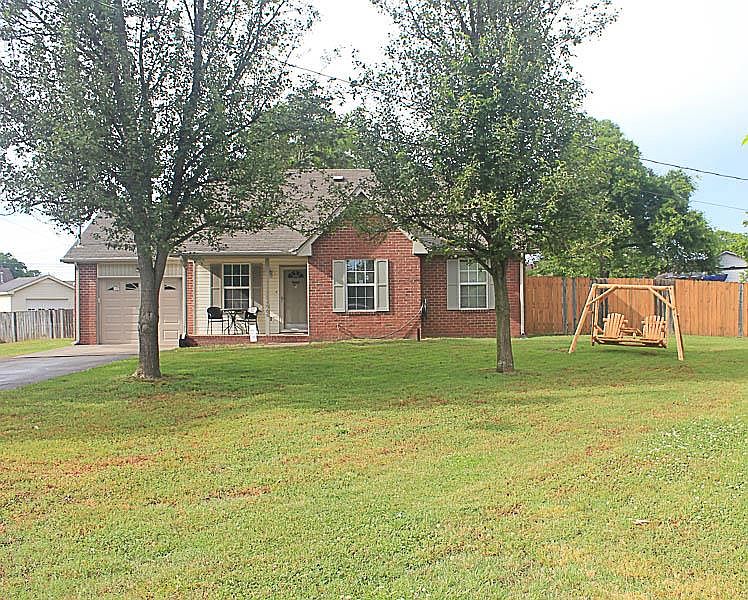 1st image of 906 Regalwood Ct