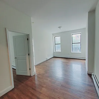 Rented by New York Residence | media 12