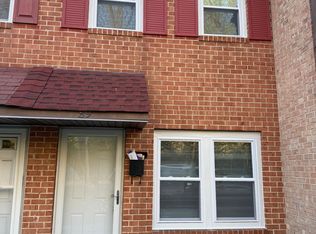 89 Park Vallei Ln, Brookhaven, PA 19015
