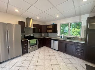 15 Holton St APT 1, Allston, MA 02134