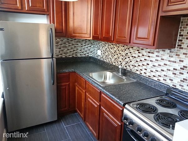 2211 Ditmas Ave (3K) B