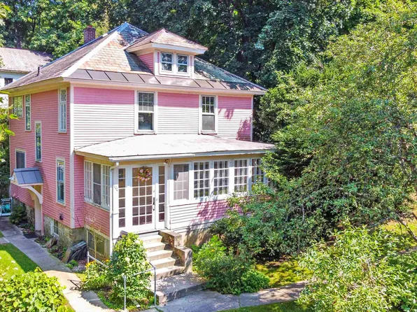 100 Booth Terrace, Bennington, VT 05201