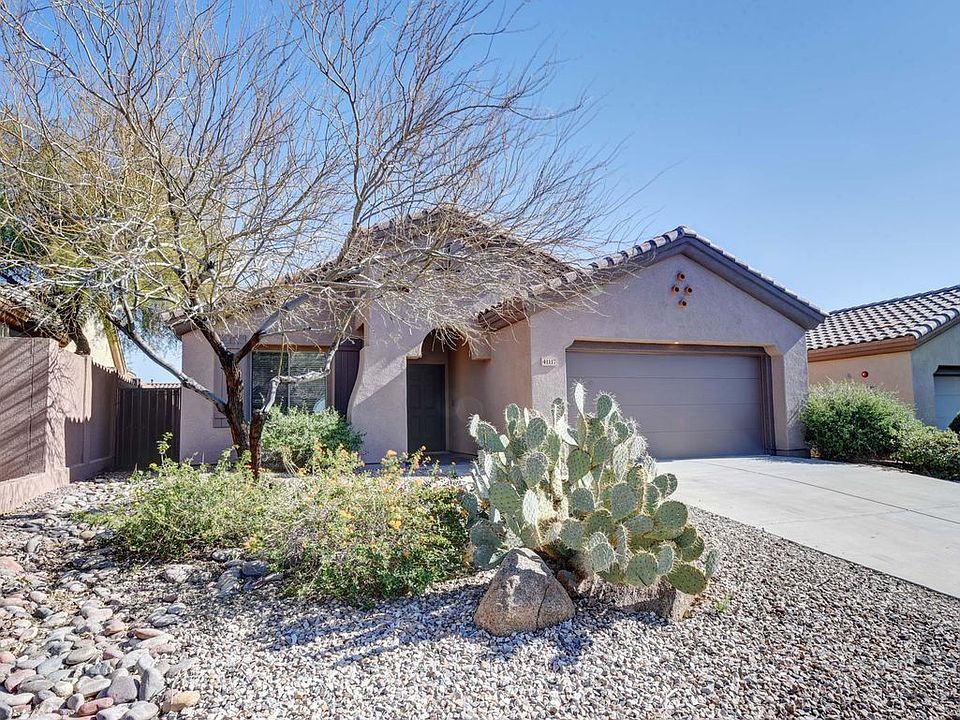 1st image of 41117 N Prestancia Dr