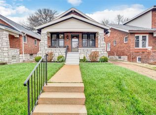 5621 Holly Hills Ave, Saint Louis, MO 63109