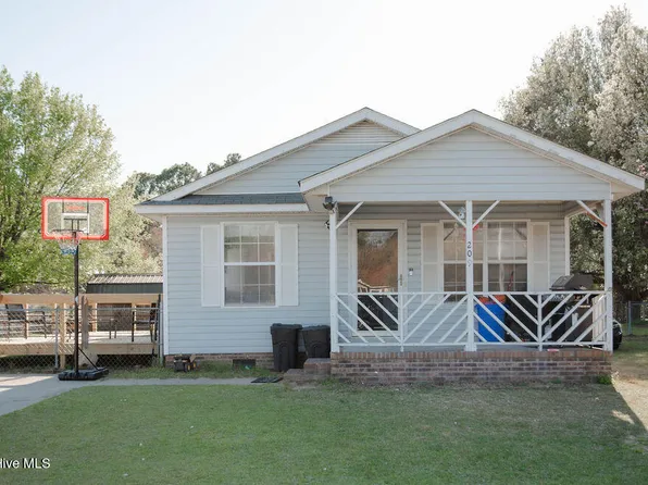 209 Crestmont Drive, Rockingham, NC 28379