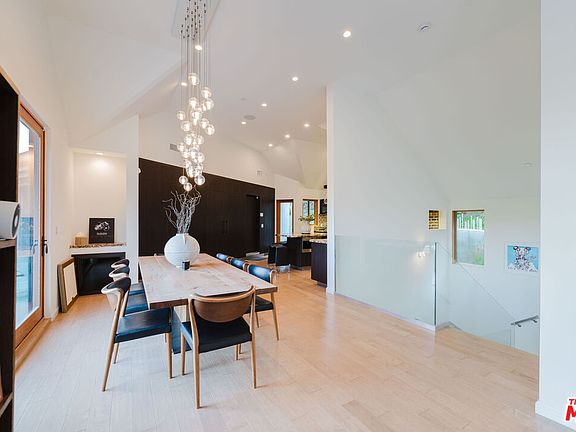 5th image of 10110 Cielo Dr