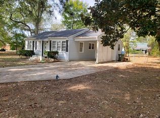 1606 Brownsferry St W, Athens, AL 35611