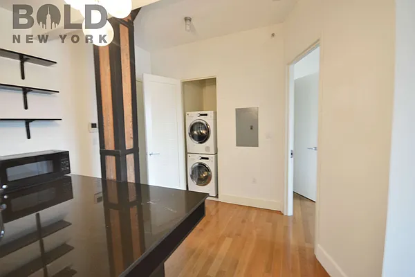 Rented by Bold New York | media 36