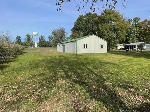 235 Quisenberry Rd, Sacramento, KY 42372