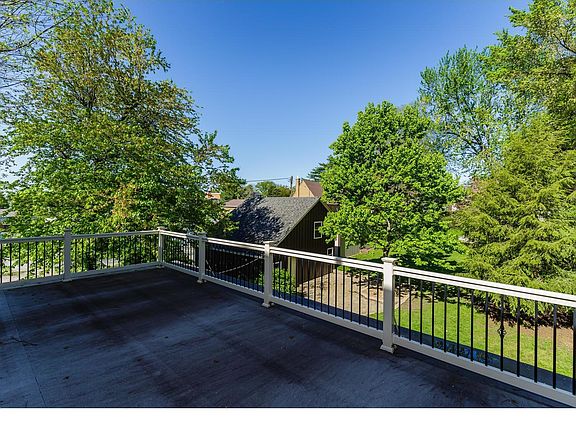 Deck Overlooking the Back Yard