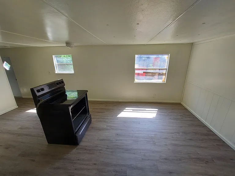750 Bynum Ave #21 — Photo 7